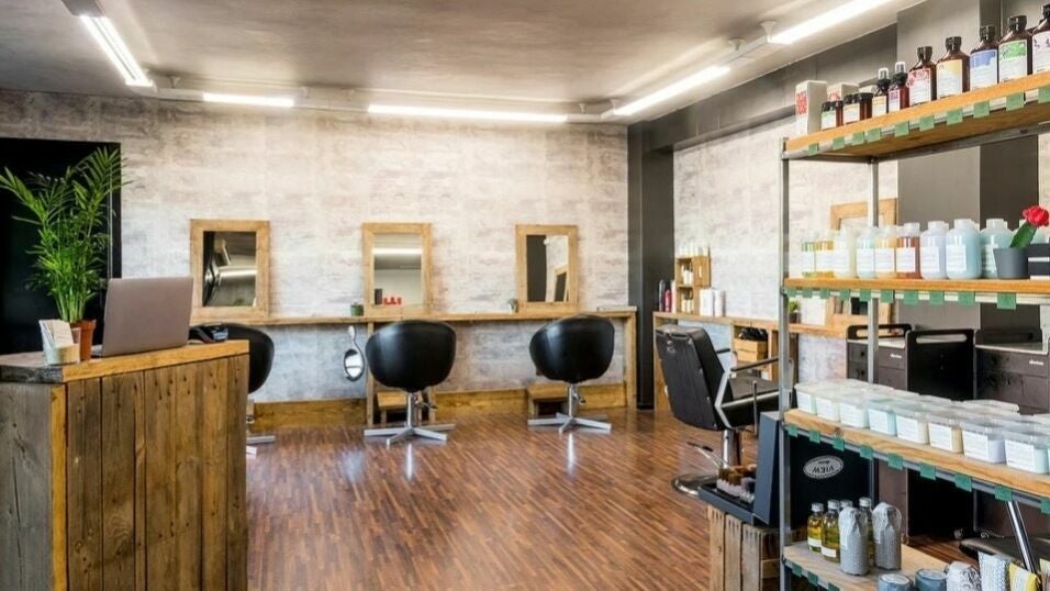 Peluquería Y Estética Lina